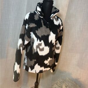 Eddie Bauer Camo Faux Fleece Quarter-Zip Pullover - Cozy Sherpa Vibes